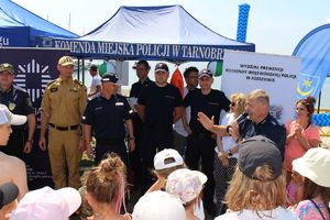 Piknik na Jeziorem Tarnobrzeskim Kręci mnie bezpieczeństwo nad wodą.