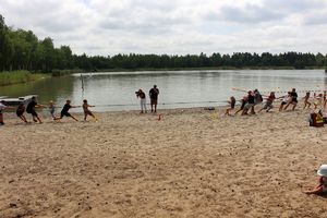 Piknik dla dzieci i młodzieży &quot;Kręci mnie bezpieczeństwo nad wodą&quot;- tym razem nad Zalewem w Gorzycach.