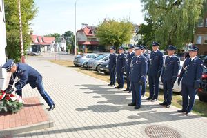 24 lipca Świętem Policji Państwowej. Uroczystość pod Tablicą Pamięci przedwojennych policjantów