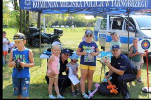 Piknik profilaktyczny z udziałem tarnobrzeskich policjantów