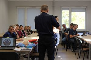 Szkolenie  pracowników KMP w Tarnobrzegu w zakresie udzielania pierwszej pomocy przedmedycznej.