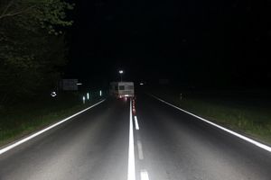 Wypadek drogowy  na drodze wojewódzkiej nr 781 relacji Stalowa -Wola - Tarnobrzeg, z udziałem nissana i motocykla.