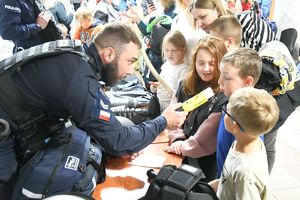 Policjanci uczestniczyli w Nocy Otwartych Sądów