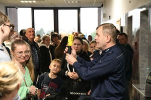 Policjanci uczestniczyli w Nocy Otwartych Sądów