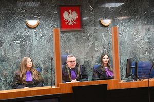 Policjanci uczestniczyli w Nocy Otwartych Sądów