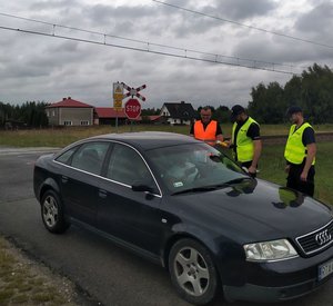 „Bezpieczny Przejazd” – działania policjantów z Nowej Dęby ze Służbą Ochrony Kolei