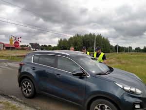„Bezpieczny Przejazd” – działania policjantów z Nowej Dęby ze Służbą Ochrony Kolei