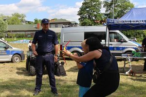 Tarnobrzeg wita lato - piknik z udziałem policjantów