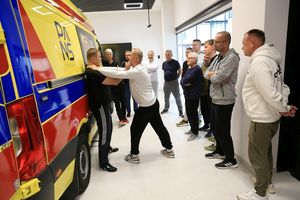 Policjanci szkolili ratowników medycznych