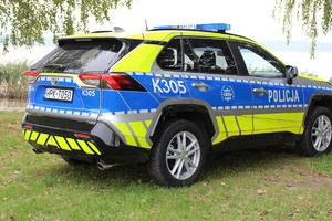 Jesienne warunki na drogach. Policja apeluje o ostrożność