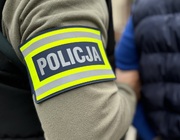 Policjanci, tego samego dnia, zatrzymali dwóch poszukiwanych listami gończymi