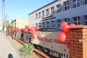 Stop Przemocy - tarnobrzescy policjanci z uczniami ze Skopania włączyli się kamapnię